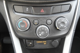Used 2021  Chevrolet Trax FWD 4dr LT at Graham Auto Mall near Mansfield&comma; OH