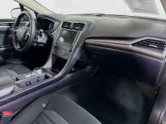 Used 2020  Ford Fusion 4d Sedan AWD SE at Dutro Auto near Zanesville&comma; OH