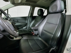 Used 2015  Chevrolet Trax 4d SUV FWD LTZ at Dutro Auto near Zanesville&comma; OH