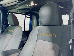 Used 2021  Jeep Gladiator Mojave 4x4 at Dutro Auto near Zanesville&comma; OH