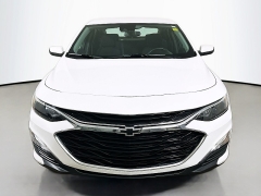 Used 2024  Chevrolet Malibu 4dr Sdn RS at Dutro Auto near Zanesville&comma; OH