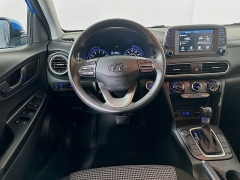 Used 2020  Hyundai Kona 4d SUV FWD SEL at Graham Auto Mall near Mansfield&comma; OH