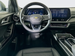 Used 2025  Chevrolet Equinox AWD 4dr LT w/2LT at Dutro Auto near Zanesville, OH