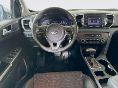 Used 2018  Kia Sportage 4d SUV FWD LX w&sol;Popular Pkg at Dutro Auto near Zanesville&comma; OH