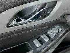 Used 2023  Chevrolet Traverse AWD 4dr LT Cloth w/1LT at Graham Auto Mall near Mansfield, OH