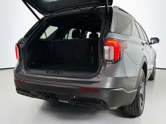 Used 2025  Ford Explorer ST-Line 4WD at Dutro Auto near Zanesville, OH