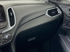 Used 2018  Chevrolet Equinox 4d SUV AWD LT w&sol;2LT at Dutro Auto near Zanesville&comma; OH