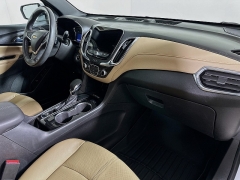 Used 2022  Chevrolet Equinox FWD 4dr Premier at Dutro Auto near Zanesville, OH