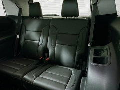 Used 2023  GMC Acadia AWD 4dr SLT at Dutro Auto near Zanesville&comma; OH