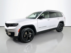 Used 2022  Jeep Grand Cherokee L Altitude 4x4 at Dutro Auto near Zanesville&comma; OH