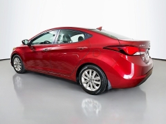 Used 2015  Hyundai Elantra 4d Sedan SE Auto at Dutro Auto near Zanesville&comma; OH