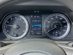 Used 2023  Hyundai Sonata SEL 2&period;5L at Dutro Auto near Zanesville&comma; OH