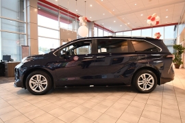 New 2026  Toyota Sienna Limited AWD 7-Passenger at Graham Auto Mall near Mansfield&comma; OH