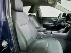 Used 2025  Toyota RAV4 XLE AWD at Graham Auto Mall near Mansfield&comma; OH