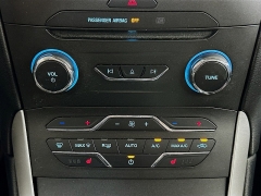 Used 2016  Ford Edge 4d SUV AWD SEL EcoBoost at Dutro Auto near Zanesville&comma; OH