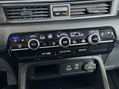 Used 2024  Honda Pilot Elite AWD at Graham Auto Mall near Mansfield&comma; OH