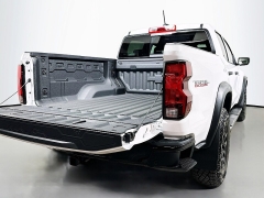 Used 2025  Chevrolet Colorado 4WD Crew Cab Trail Boss at Graham Auto Mall near Mansfield&comma; OH