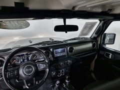 Used 2020  Jeep Gladiator Crew Cab Sport S at Dutro Auto near Zanesville&comma; OH