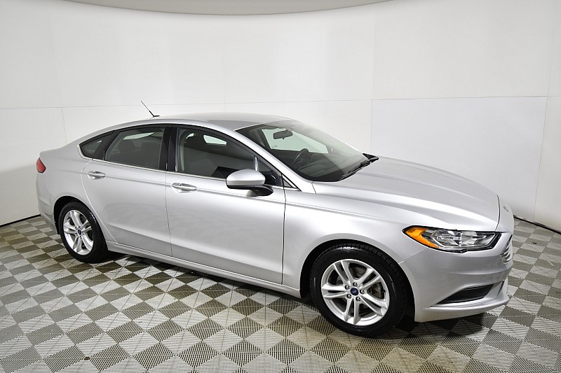 Used 2018  Ford Fusion 4d Sedan SE 1.5L EcoBoost at Graham Auto Mall near Mansfield, OH