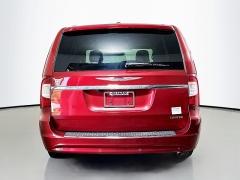 Used 2013  Chrysler Town & Country 4d Wagon Limited at Graham Auto Mall near Mansfield&comma; OH