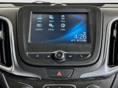 Used 2018  Chevrolet Equinox 4d SUV AWD LT w&sol;1LT at Graham Auto Mall near Mansfield&comma; OH