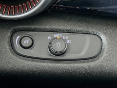 Used 2025  Chevrolet Trax FWD 4dr 2RS at Graham Auto Mall near Mansfield, OH