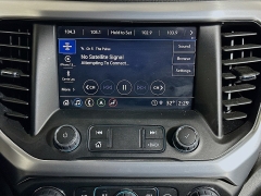 Used 2023  GMC Acadia AWD 4dr SLT at Dutro Auto near Zanesville&comma; OH