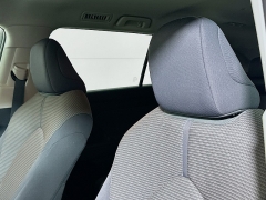 Used 2023  Toyota Highlander LE FWD at Graham Auto Mall near Mansfield&comma; OH