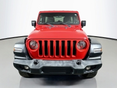 Used 2019  Jeep Wrangler Unlimited 4d SUV 4WD Sport S at Graham Auto Mall near Mansfield&comma; OH