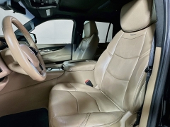 Used 2019  Cadillac Escalade 4d SUV 4WD Platinum at Graham Auto Mall near Mansfield&comma; OH
