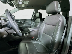 Used 2023  GMC Acadia AWD 4dr SLT at Dutro Auto near Zanesville&comma; OH