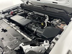 Used 2024  Chevrolet Colorado 2WD Crew Cab WT at Dutro Auto near Zanesville&comma; OH