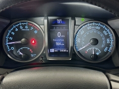 Used 2020  Toyota Tacoma 4WD Double Cab TRD Sport Auto at Dutro Auto near Zanesville&comma; OH
