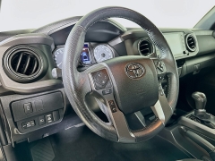 Used 2023  Toyota Tacoma 4WD TRD Off Road Double Cab 5ft Bed V6 AT at Dutro Auto near Zanesville&comma; OH