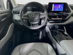 New 2026  Toyota Highlander XLE AWD at Graham Auto Mall near Mansfield&comma; OH