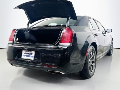 Used 2017  Chrysler 300 4d Sedan AWD S at Dutro Auto near Zanesville&comma; OH