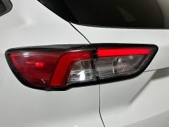 Used 2021  Ford Escape SE FWD at Dutro Auto near Zanesville&comma; OH