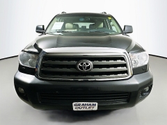 Used 2013  Toyota Sequoia 4d SUV 4WD SR5 FFV at Graham Auto Mall near Mansfield&comma; OH