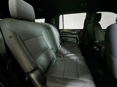 Used 2022  GMC Yukon XL 4WD 4dr SLE at Dutro Auto near Zanesville&comma; OH
