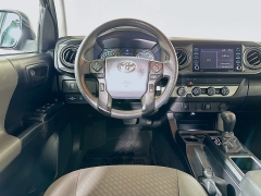 Used 2020  Toyota Tacoma 4WD Double Cab SR at Graham Auto Mall near Mansfield, OH