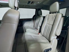 Used 2013  Chrysler Town & Country 4d Wagon Limited at Graham Auto Mall near Mansfield&comma; OH
