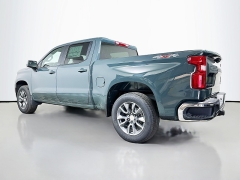 New 2026  Chevrolet Silverado 1500 4WD Crew Cab 147" LT w/2FL at Graham Auto Mall near Mansfield, OH