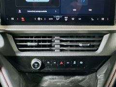 Used 2025  Ford Explorer ST-Line 4WD at Dutro Auto near Zanesville, OH