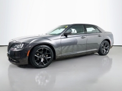 Used 2022  Chrysler 300 300S RWD at Dutro Auto near Zanesville&comma; OH