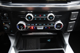 New 2025  Ford Super Duty F-250 4WD LARIAT Crew Cab SRW 6&period;75' Box at Graham Auto Mall near Mansfield&comma; OH