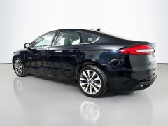 Used 2020  Ford Fusion 4d Sedan AWD SE at Dutro Auto near Zanesville&comma; OH