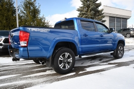 Used 2017  Toyota Tacoma 4WD Double Cab TRD Sport Auto at Graham Auto Mall near Mansfield&comma; OH