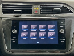 Used 2022  Volkswagen Tiguan 2&period;0T SE 4MOTION at Graham Auto Mall near Mansfield&comma; OH