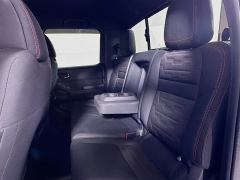 Used 2023  Nissan Frontier Crew Cab 4x4 PRO-4X Auto at Graham Auto Mall near Mansfield&comma; OH
