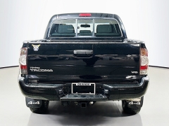 Used 2011  Toyota Tacoma 4WD Double Cab Short Bed Auto at Dutro Auto near Zanesville&comma; OH